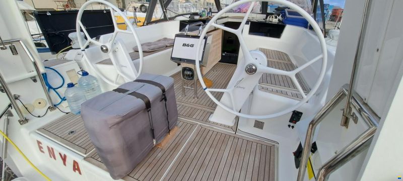 Hanse 418
