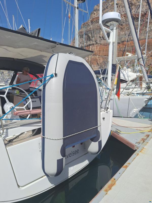 Hanse 418