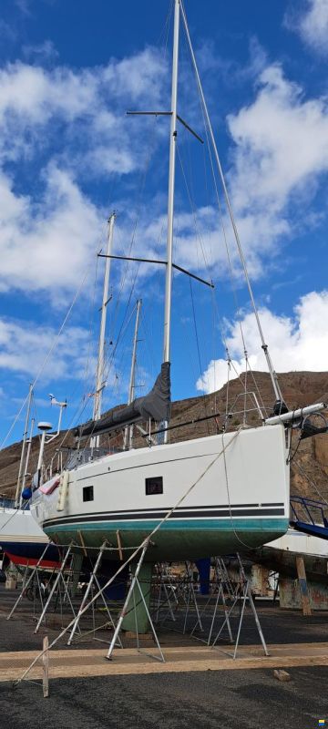 Hanse 418