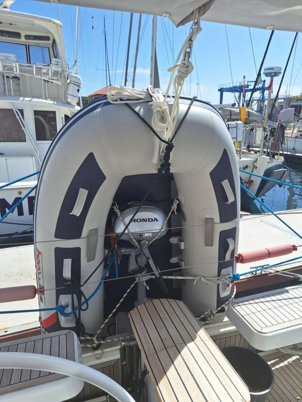 Hanse 418