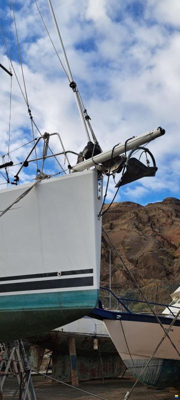 Hanse 418