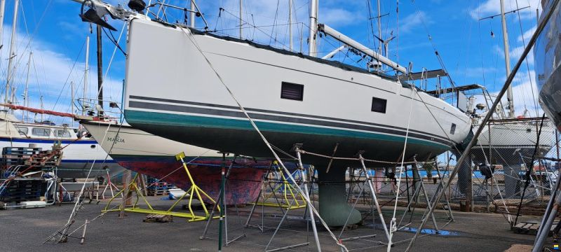 Hanse 418