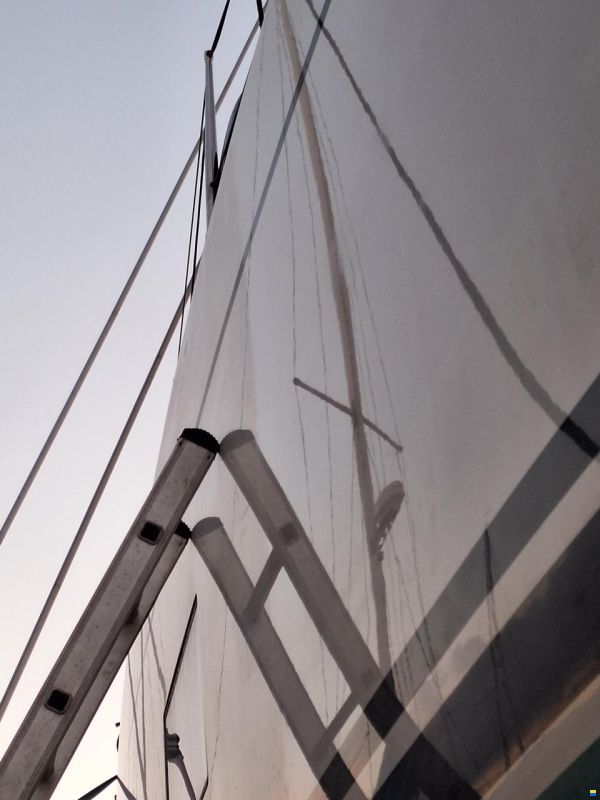 Hanse 418