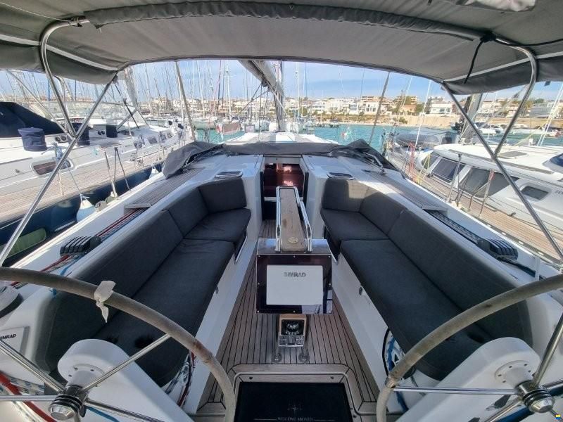 Hanse 445