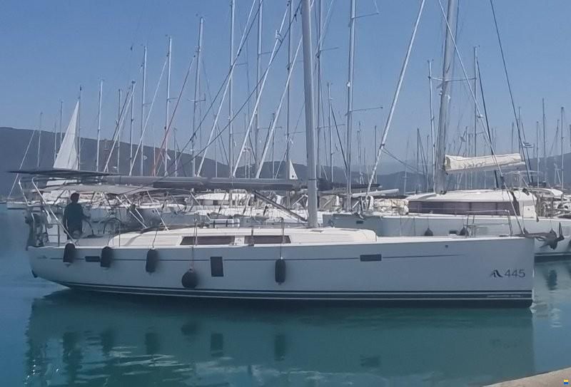 Hanse 445