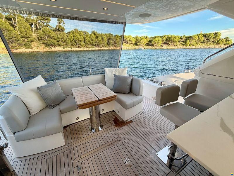 Sunseeker Manhattan 55