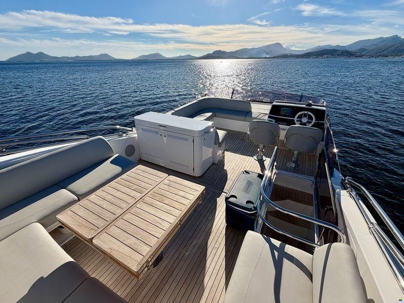 Sunseeker Manhattan 55