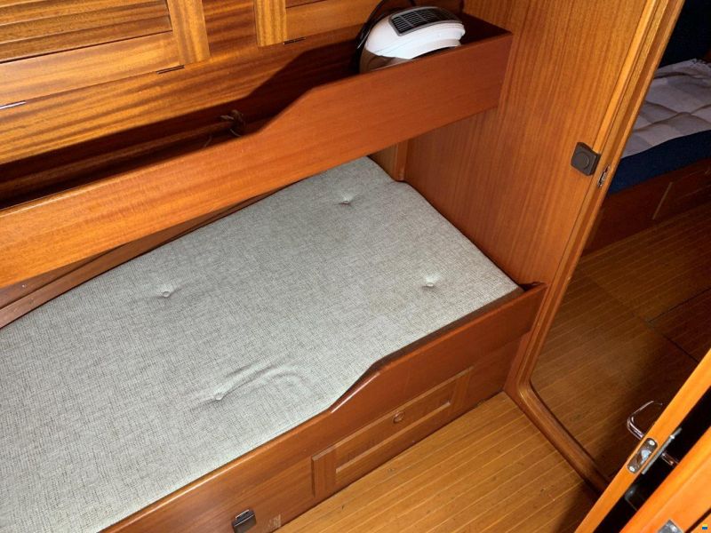 Hallberg-Rassy 45