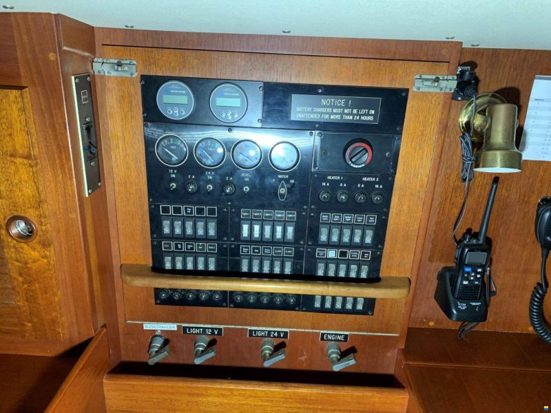 Hallberg-Rassy 45