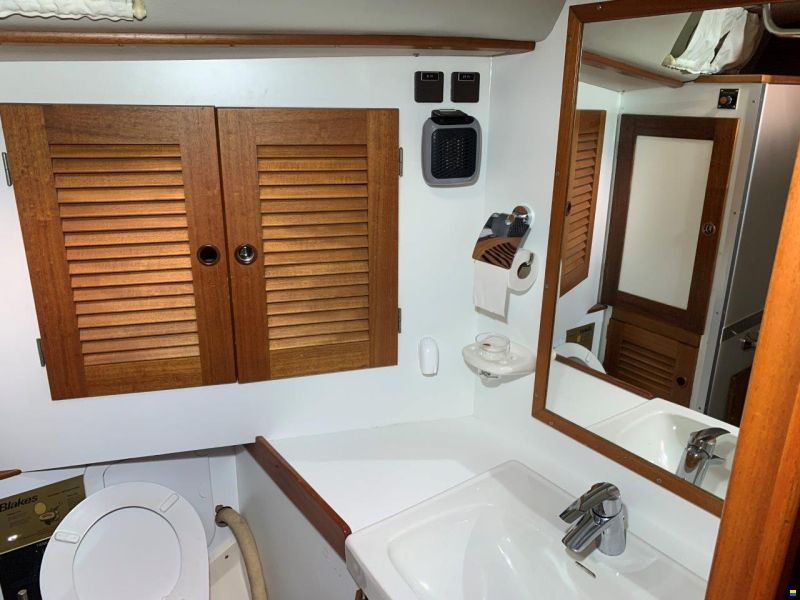 Hallberg-Rassy 45