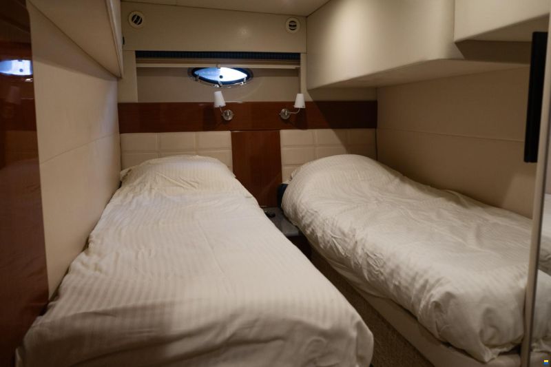 Formula 45 Yacht