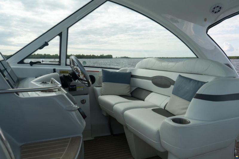 Formula 45 Yacht