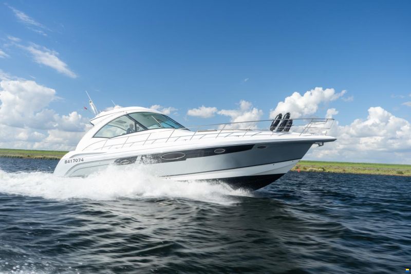 Formula 45 Yacht