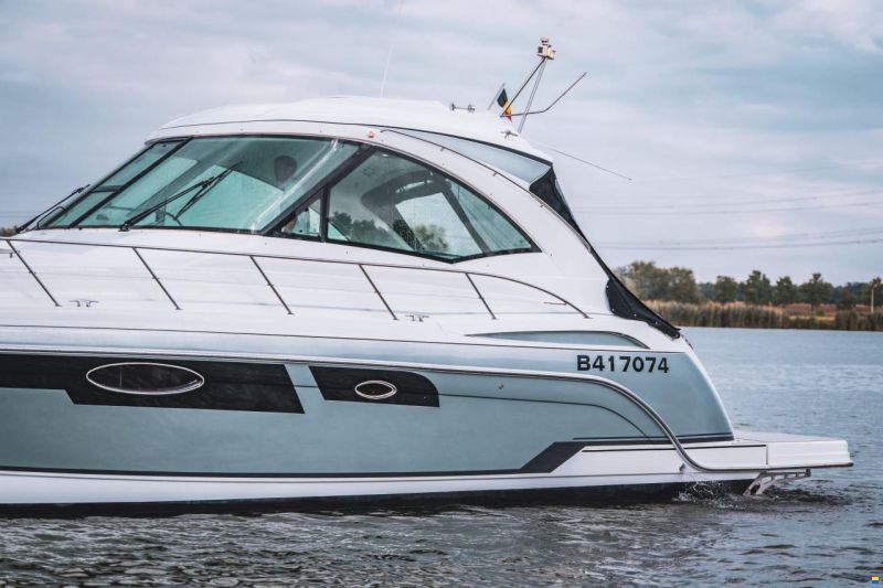 Formula 45 Yacht