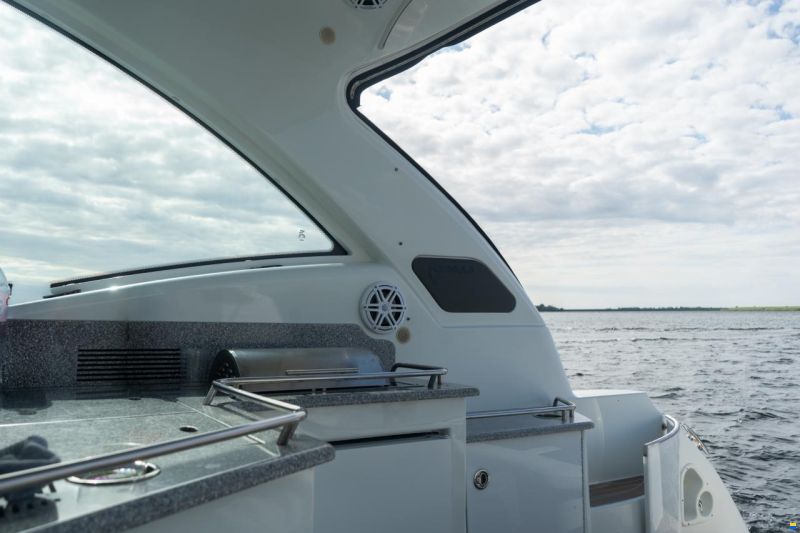 Formula 45 Yacht