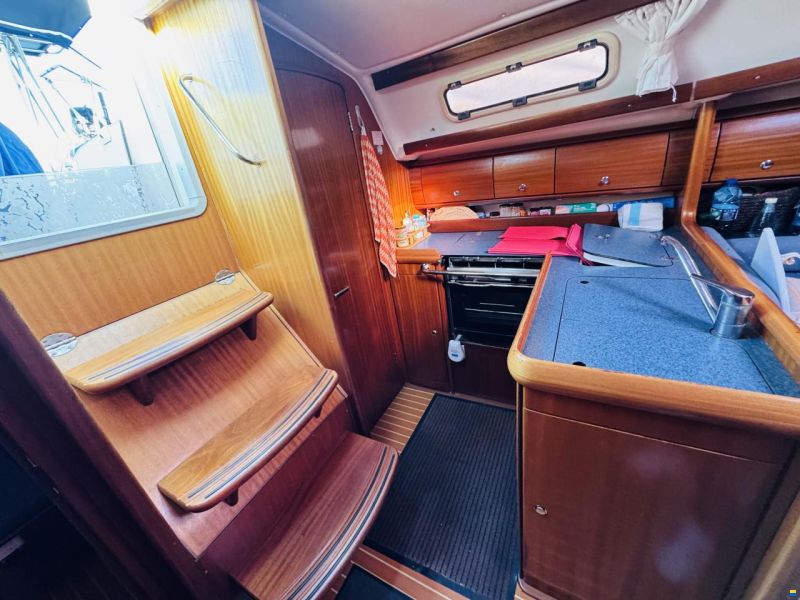 Bavaria 36
