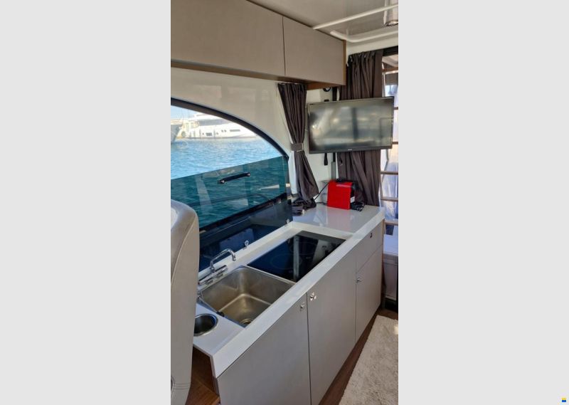 Beneteau Antares 11 Fly, 2022