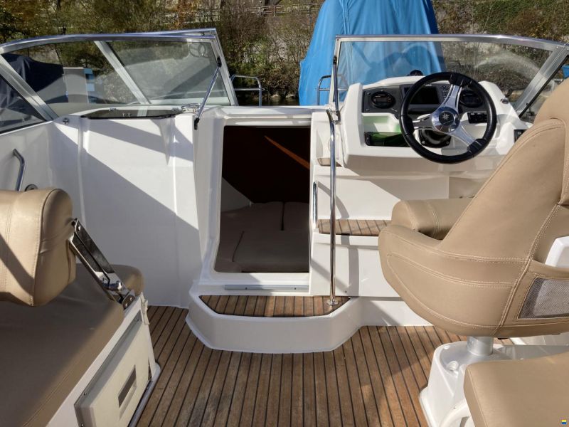 Jeanneau Cap Camarat 6.5 DC Serie 2