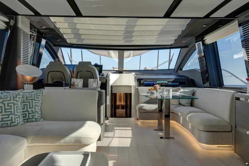 Azimut S8