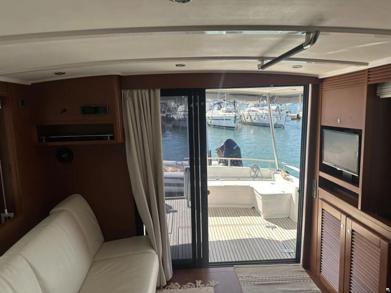 Beneteau Swift Trawler 44