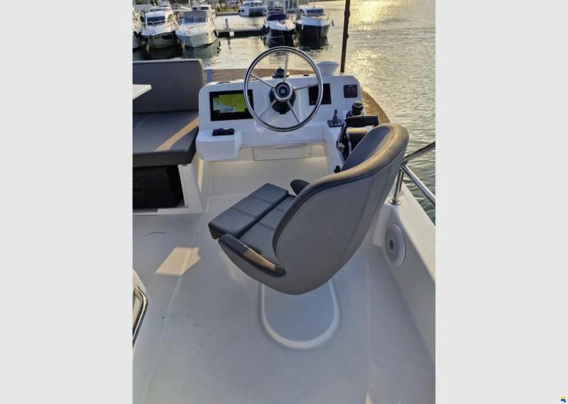 Beneteau Antares 11 Fly