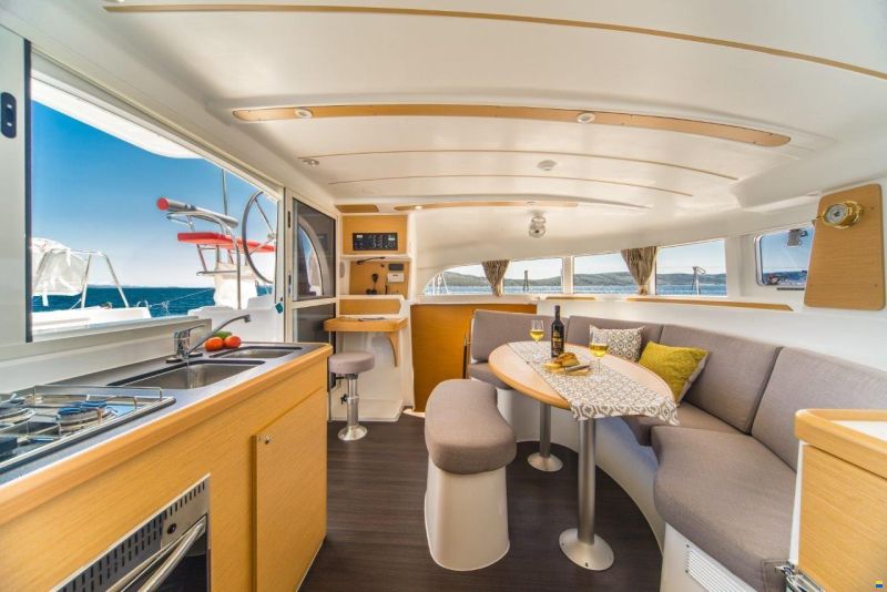 Lagoon 380
