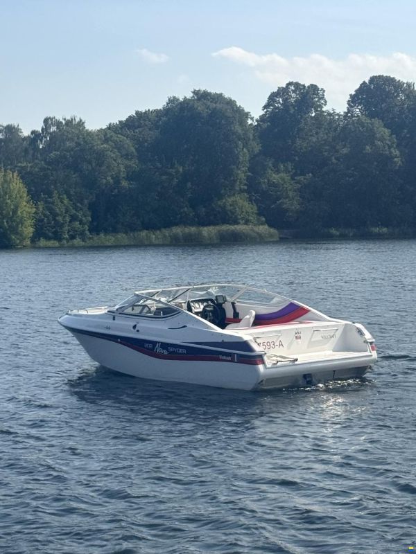 Wellcraft Nova 202 Spyder