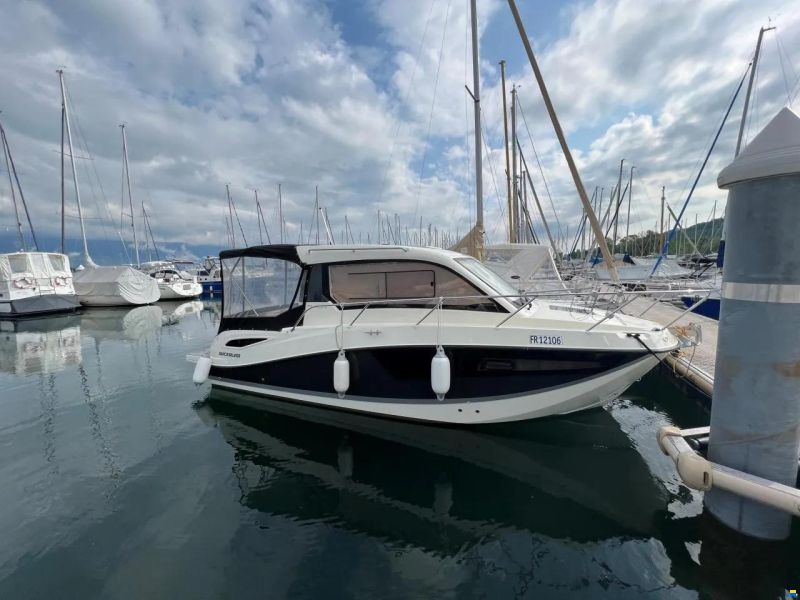 Quicksilver 755 Weekend OB