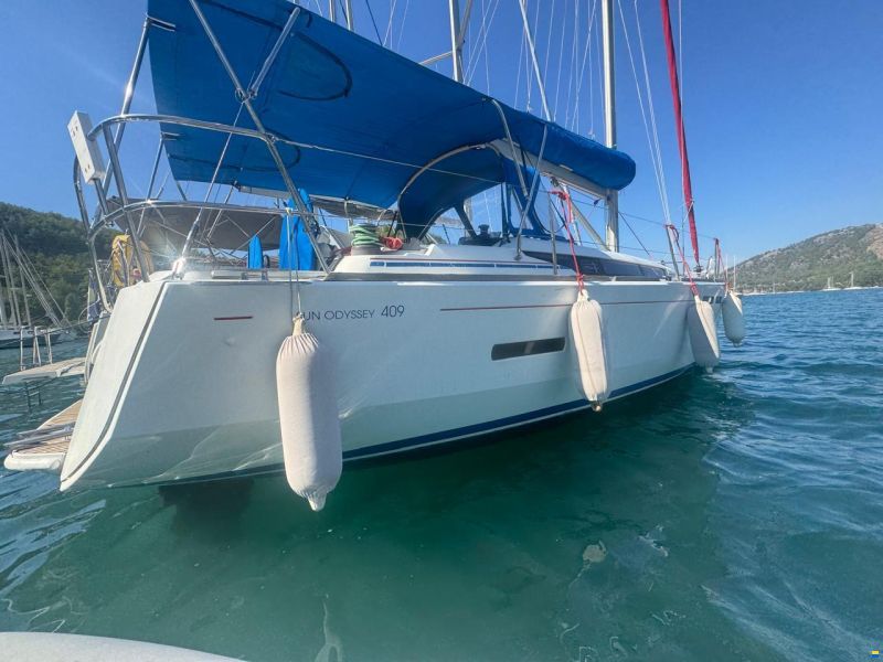 Sun Odyssey 409