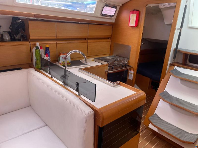 Sun Odyssey 409