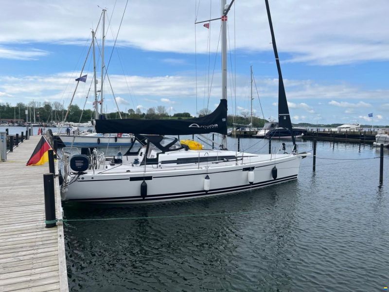 Arcona 385