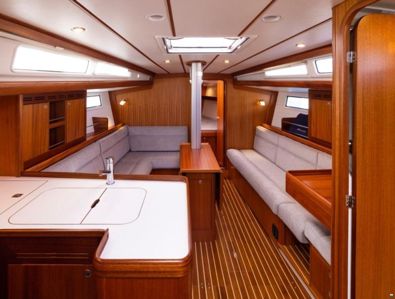 Arcona 385