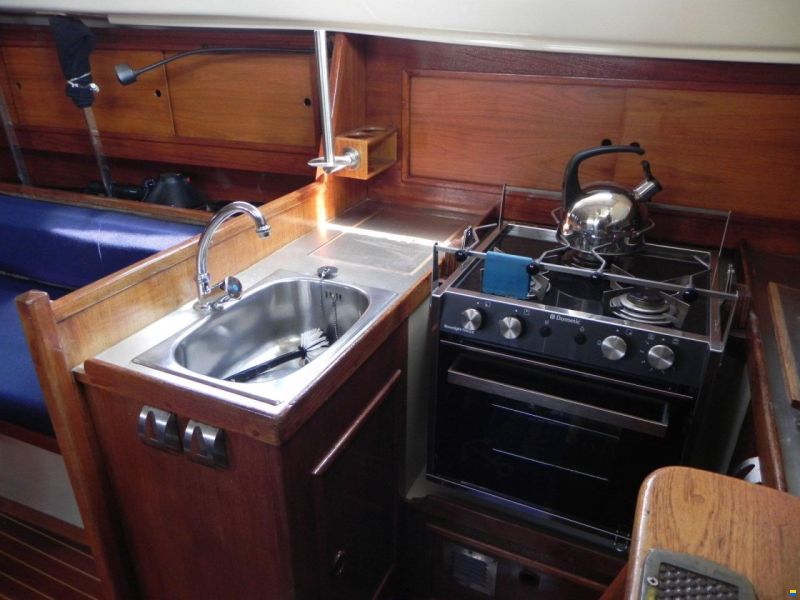 C&C Yachts 30E