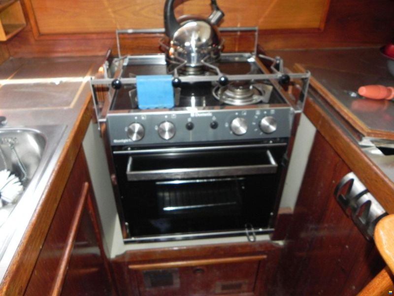 C&C Yachts 30E