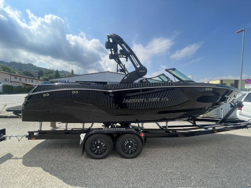 MasterCraft NXT23 | 2026 | black