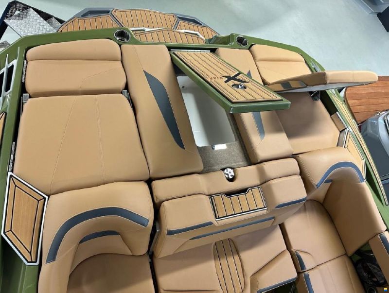 MasterCraft XStar | 2023 | vert & gris