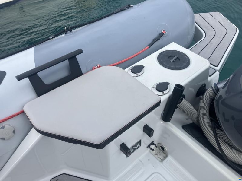 ZODIAC PRO OPEN 550