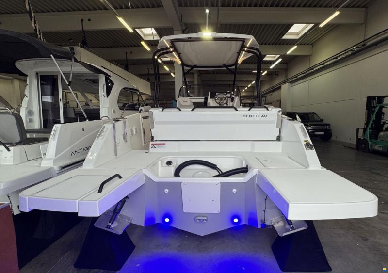 Beneteau Flyer 8 Sundeck