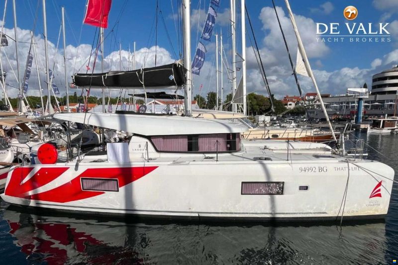 Lagoon 42