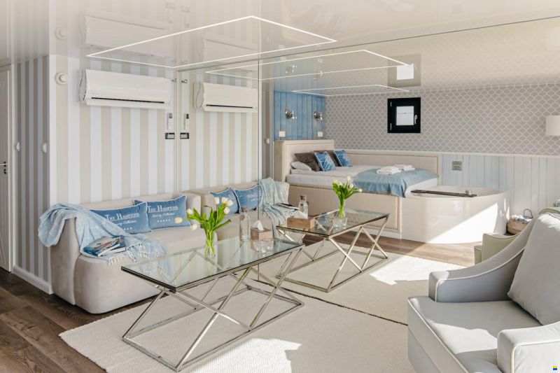 HT Catamarans OASE 410
