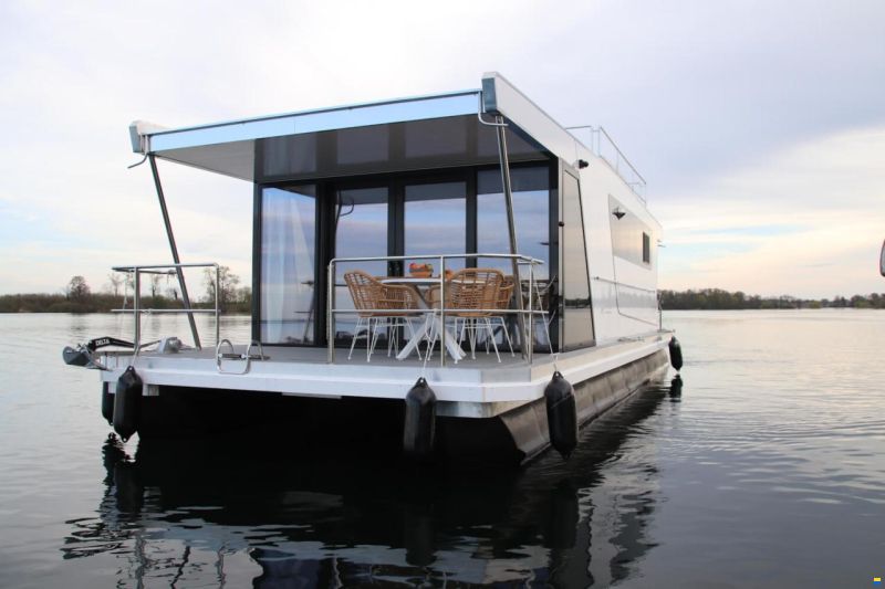 HT Catamarans OASE 410