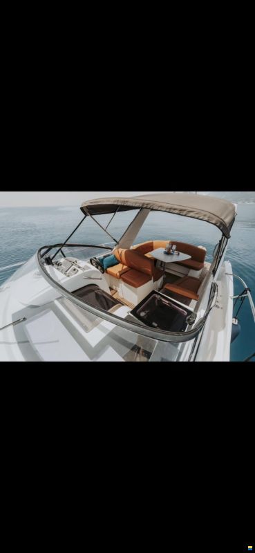Jeanneau Leader 8