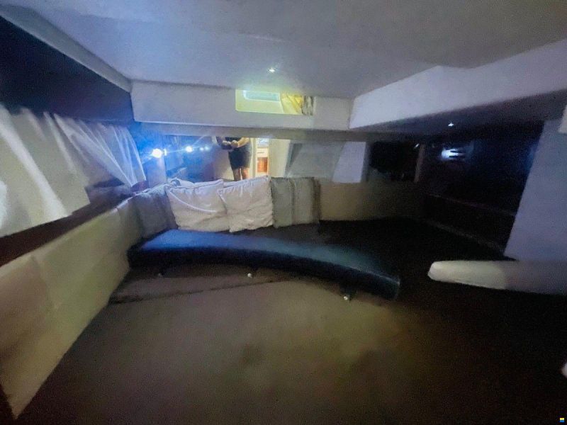 Sea Ray 370 Sundancer