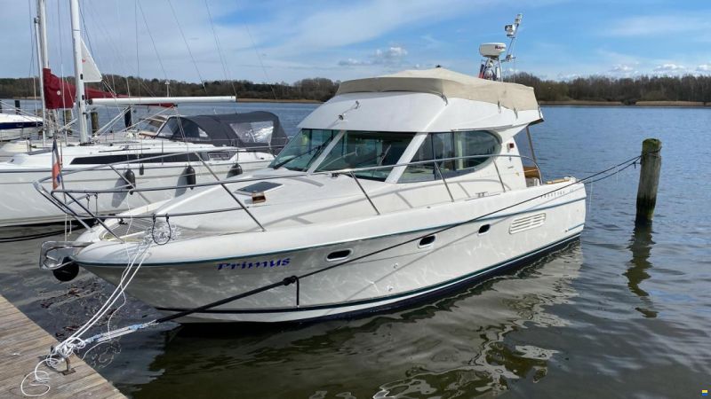 Jeanneau Prestige 32 Fly
