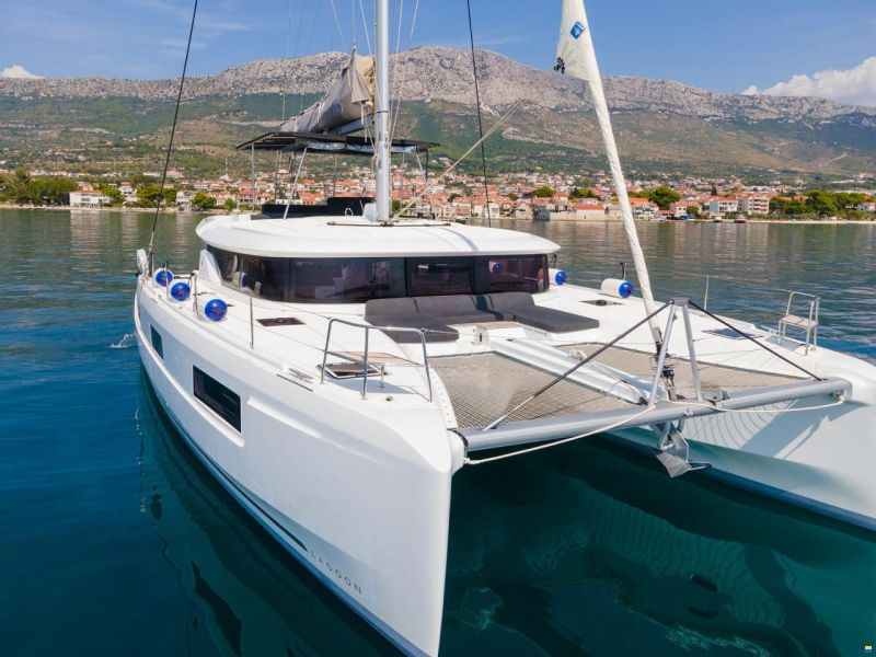 Lagoon 46