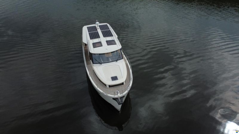 Greenline 39