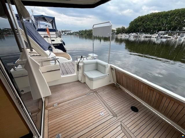 Greenline 39