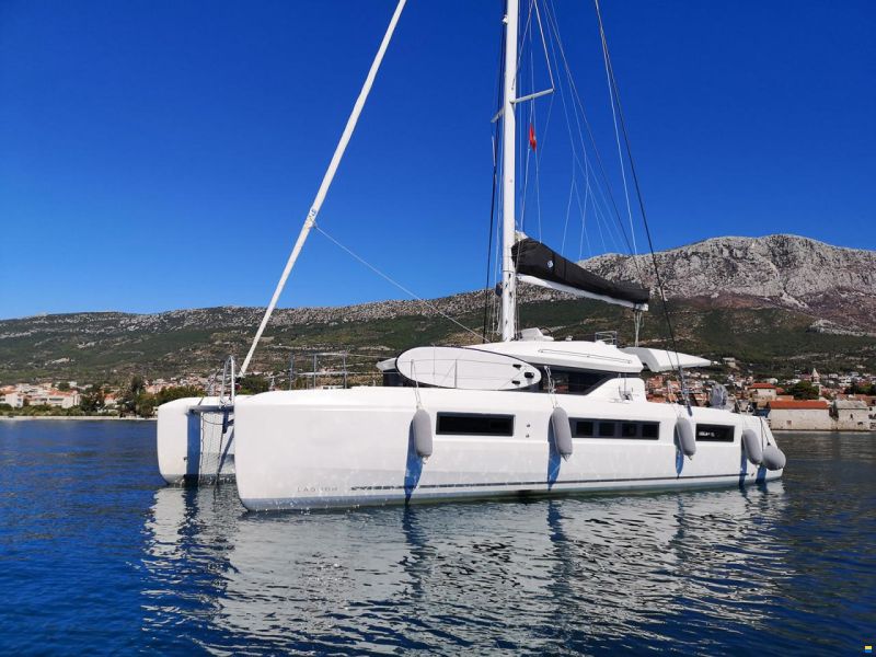 Lagoon 50
