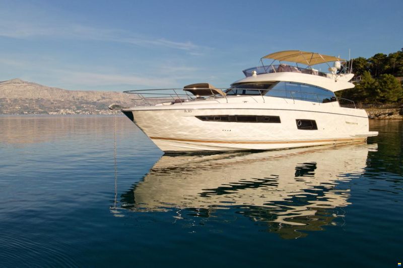 Jeanneau Prestige  550 Fly
