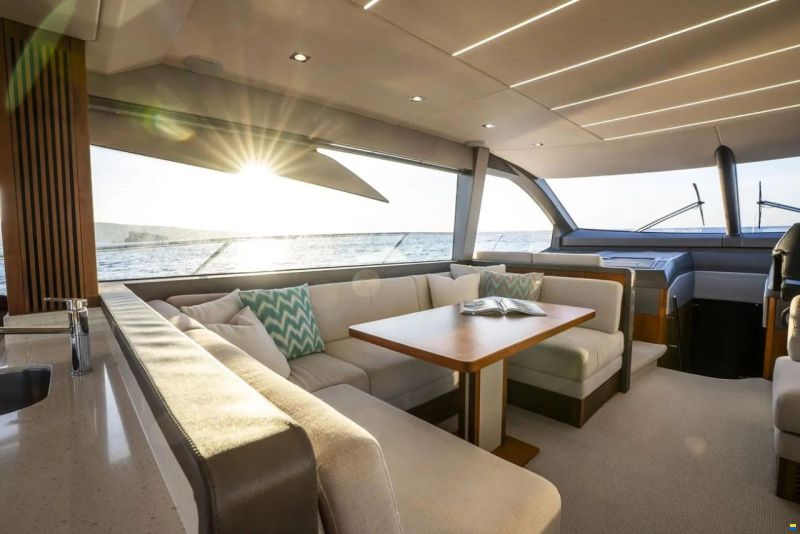 Sunseeker Manhattan 66